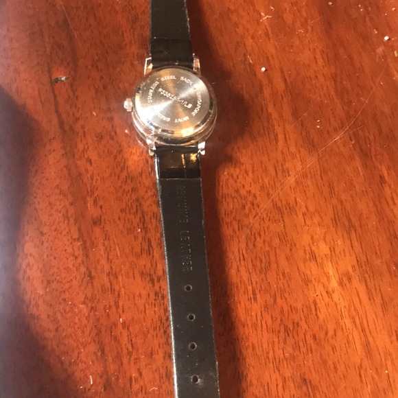 Avon diamond watch black - new battery - Picture 3 of 4